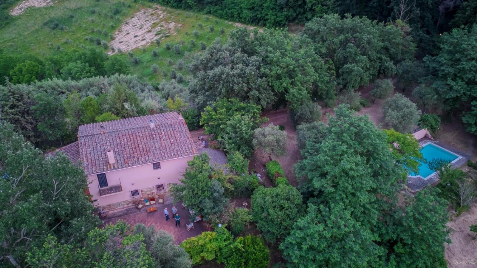 La Casa Nel Bosco Villa Lari Exterior foto
